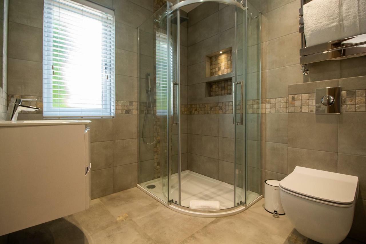 بيتربرو Signature Suites المظهر الخارجي الصورة
